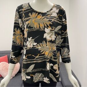 NWT MARISE Floral Knit Top with 3/4 Sleeves Size XL Soft and Light with Stretch